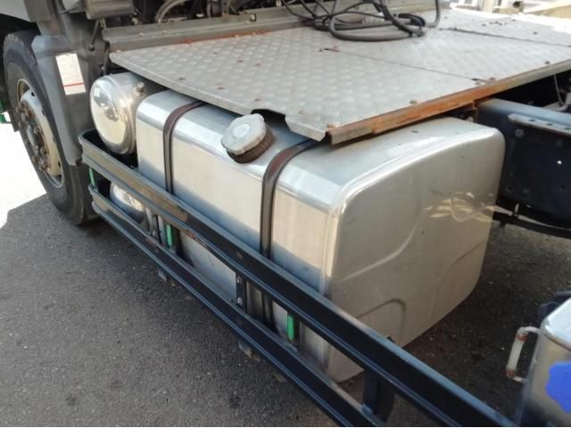 NISSAN DIESEL Quon 2016