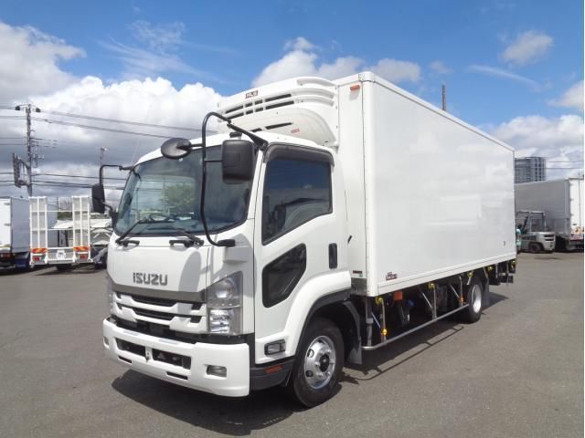 ISUZU FORWARD 2019