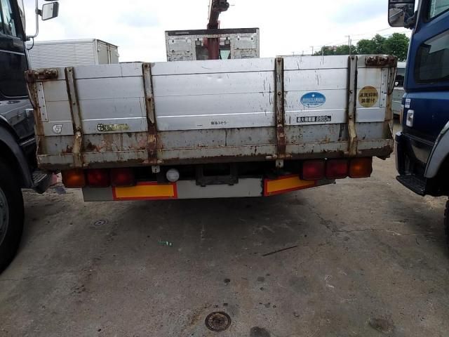 MITSUBISHI FUSOU FIGHTER 2009