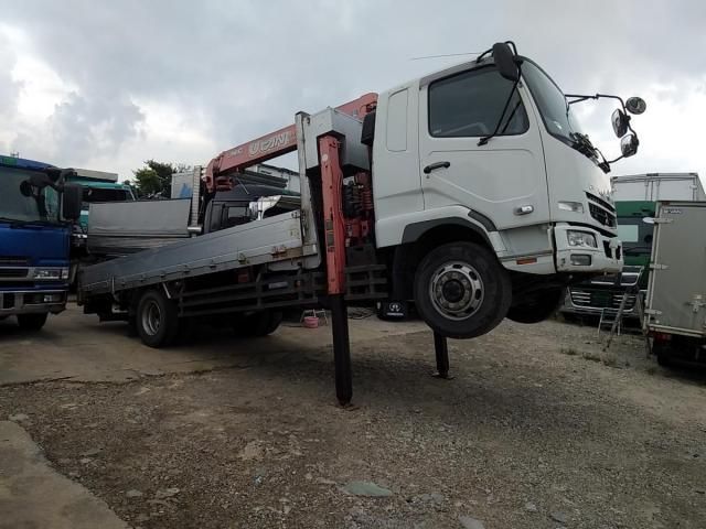 MITSUBISHI FUSOU FIGHTER 2009