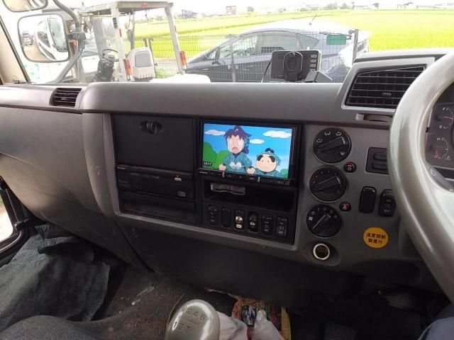 MITSUBISHI FUSOU FIGHTER 2009