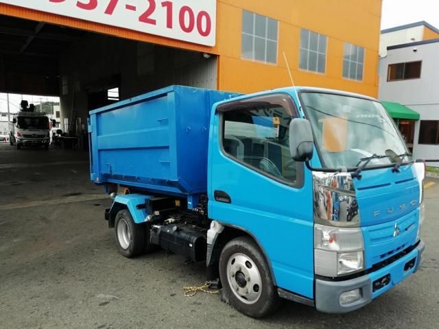 MITSUBISHI CANTER 2012