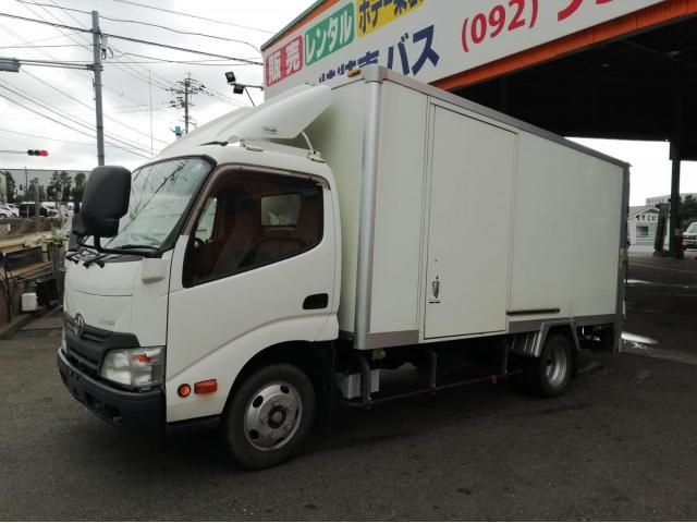 TOYOTA DYNA 2014