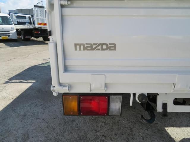 MAZDA TITAN 2012