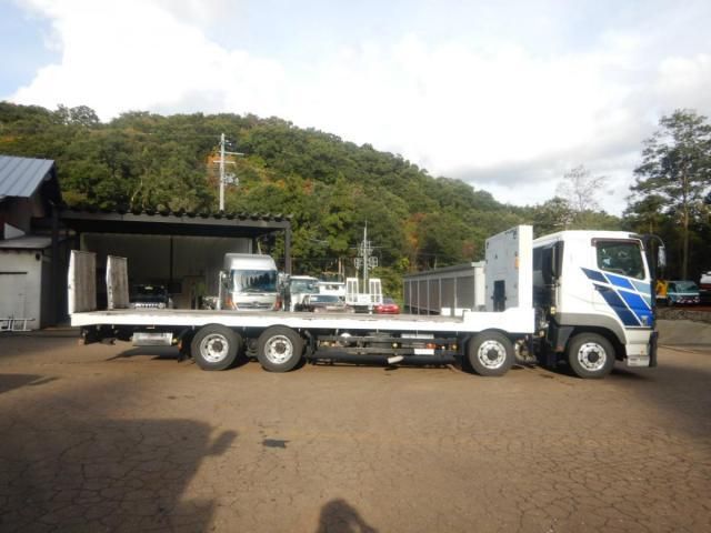 MITSUBISHI FUSOU SUPER GREAT 2015