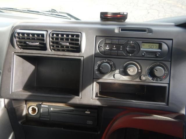 MITSUBISHI FUSOU SUPER GREAT 2015