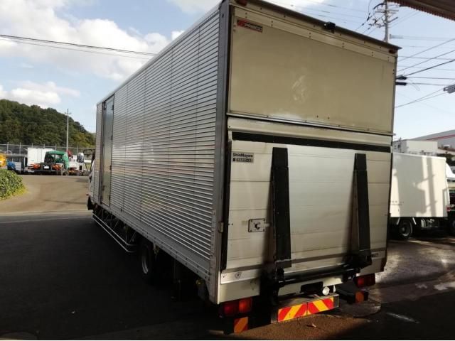 MITSUBISHI FUSOU FIGHTER 2015