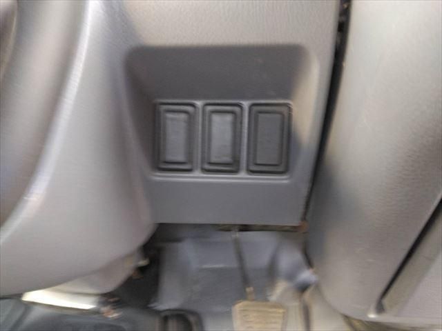 MITSUBISHI CANTER 2006