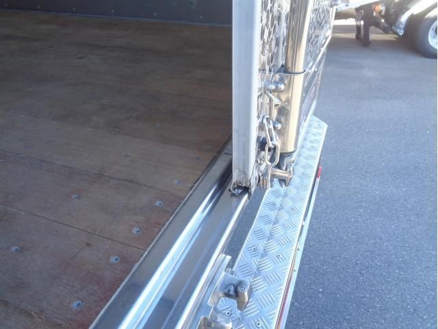 MITSUBISHI FUSOU FIGHTER 2021