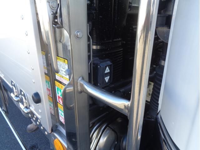 MITSUBISHI FUSOU FIGHTER 2021