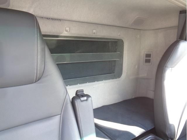 MITSUBISHI FUSOU FIGHTER 2021