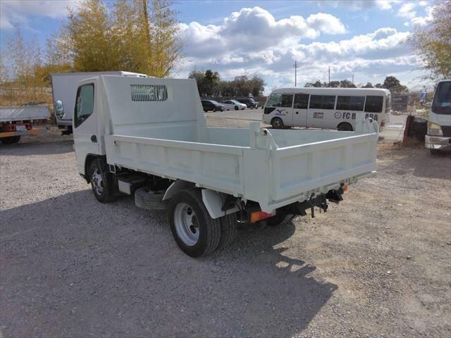 MITSUBISHI CANTER 2006