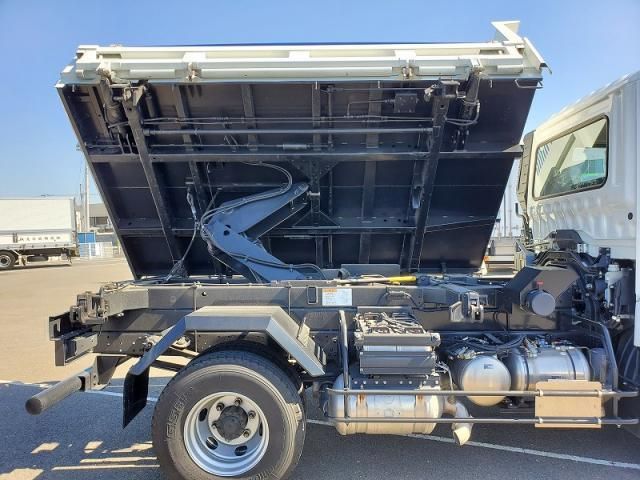 MITSUBISHI FUSOU FIGHTER 2020