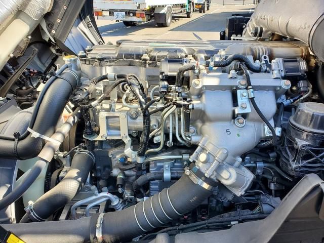 MITSUBISHI FUSOU FIGHTER 2020