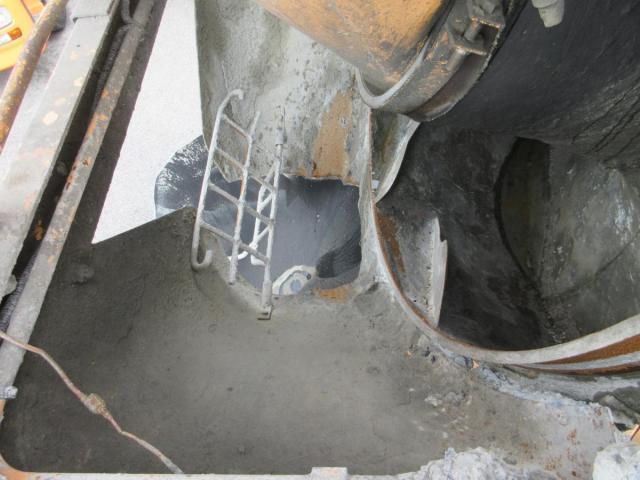 NISSAN DIESEL Quon 2006