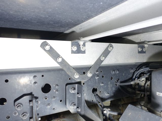 MITSUBISHI FUSOU FIGHTER 2016