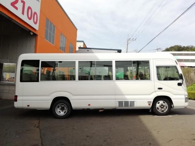 TOYOTA COASTER 2018