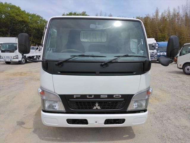 MITSUBISHI CANTER 2010