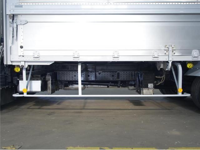 MITSUBISHI CANTER 2011