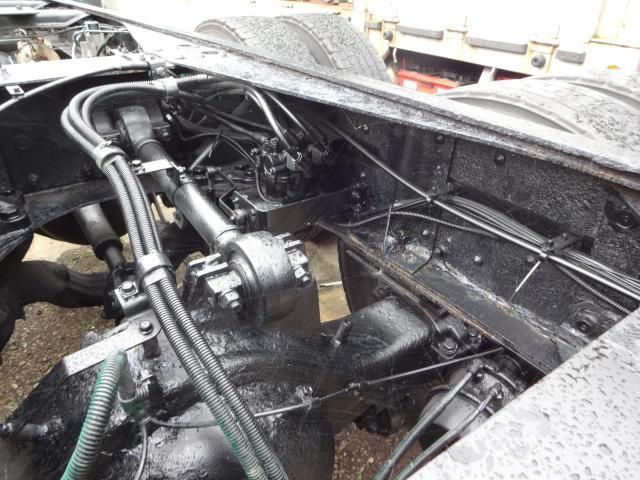 MITSUBISHI FUSOU SUPER GREAT 2012