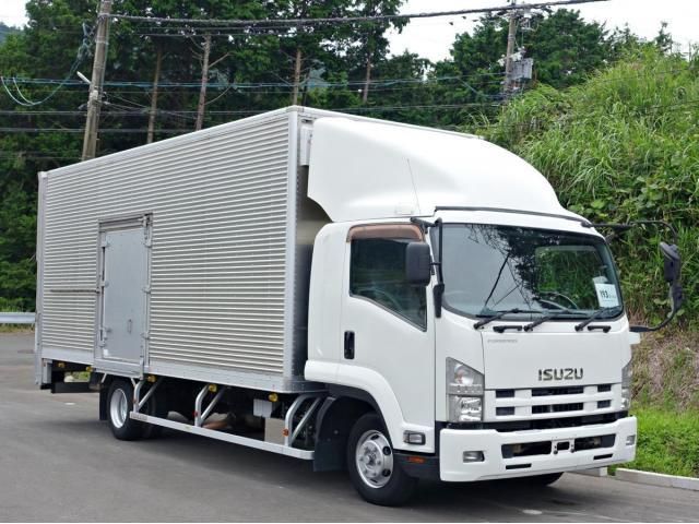 ISUZU FORWARD 2013