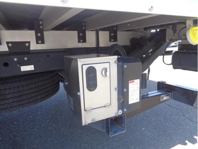 MITSUBISHI FUSOU FIGHTER 2021