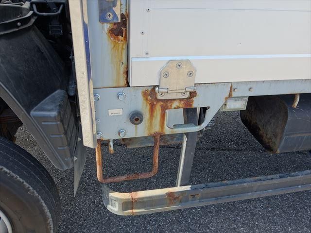 NISSAN DIESEL KAZET 2016