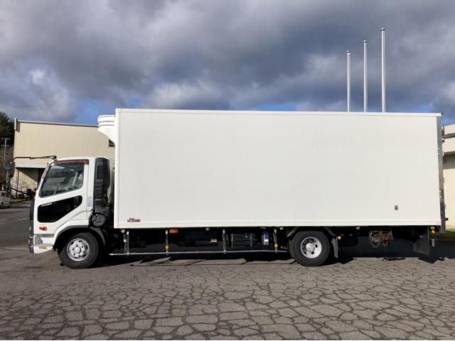 MITSUBISHI FUSOU FIGHTER 2012