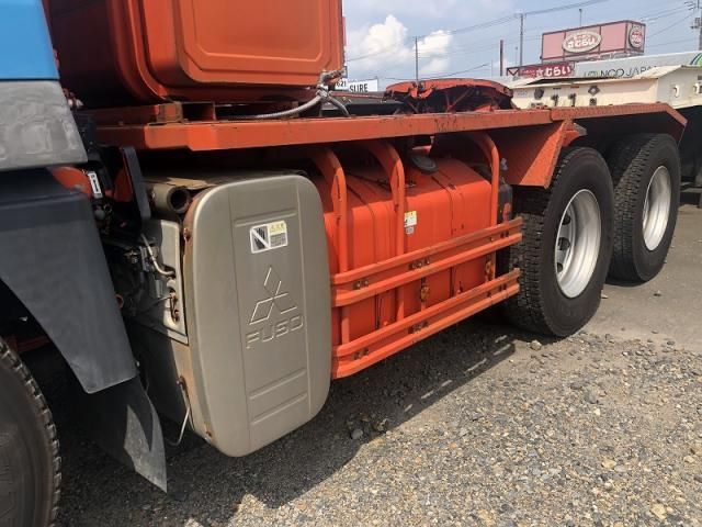 MITSUBISHI FUSOU SUPER GREAT 2013