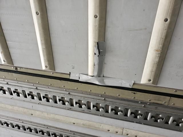 MITSUBISHI FUSOU SUPER GREAT 2012