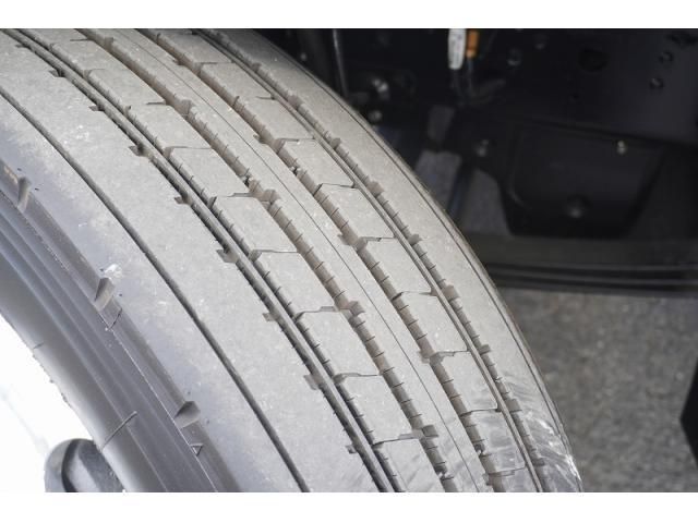 MITSUBISHI FUSOU FIGHTER 2023