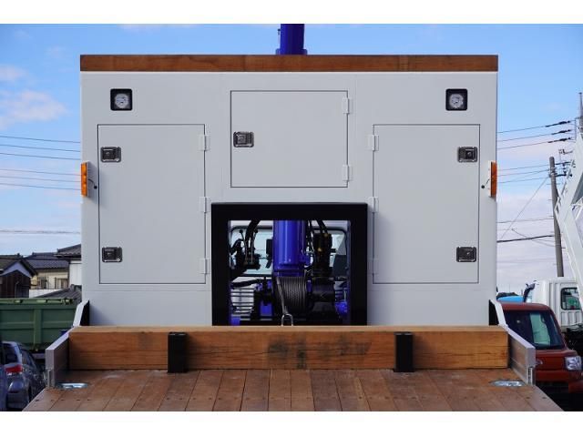 MITSUBISHI FUSOU FIGHTER 2023