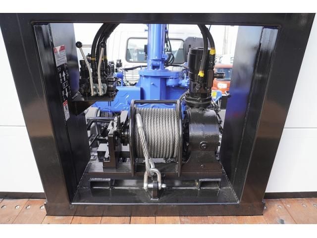 MITSUBISHI FUSOU FIGHTER 2023