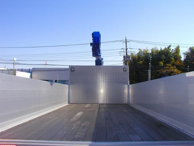 MITSUBISHI FUSOU FIGHTER 2023