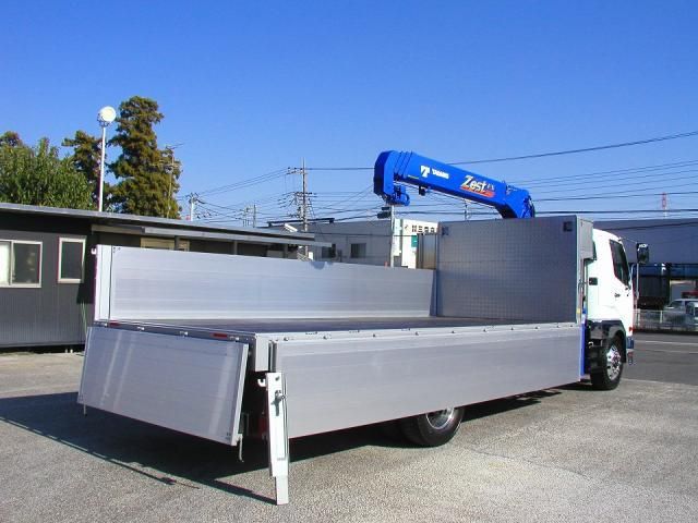 MITSUBISHI FUSOU FIGHTER 2023