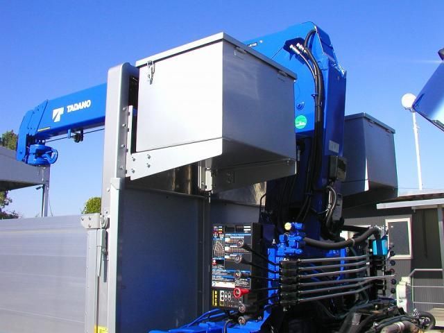 MITSUBISHI FUSOU FIGHTER 2023