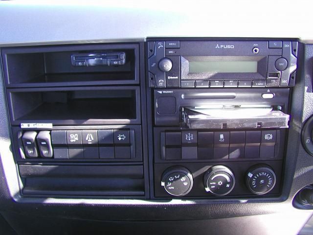 MITSUBISHI FUSOU FIGHTER 2023