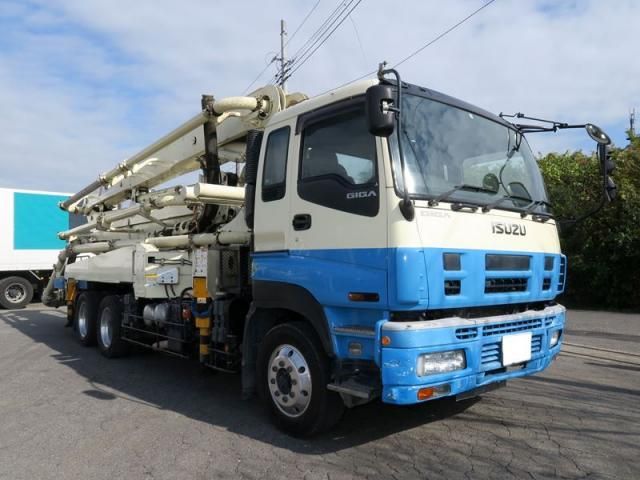 ISUZU GIGA 2010
