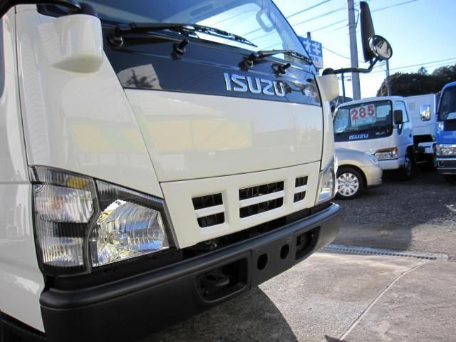 ISUZU ELF 2004