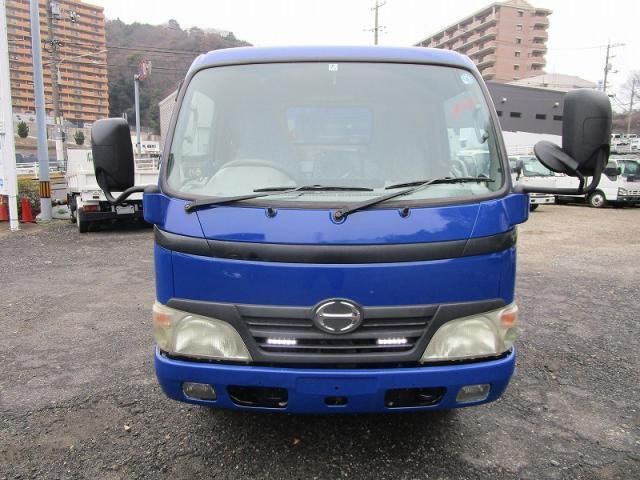 HINO DUTRO 2010