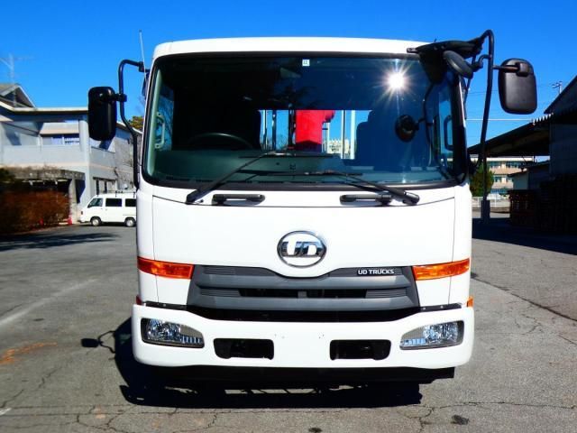 NISSAN DIESEL CONDOR 2015