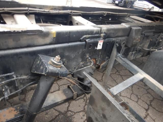 NISSAN DIESEL BigThumb 2005