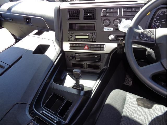 MITSUBISHI FUSOU SUPER GREAT 2023