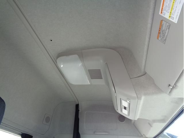 MITSUBISHI FUSOU SUPER GREAT 2023