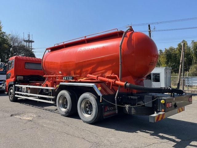 NISSAN DIESEL Quon 2018