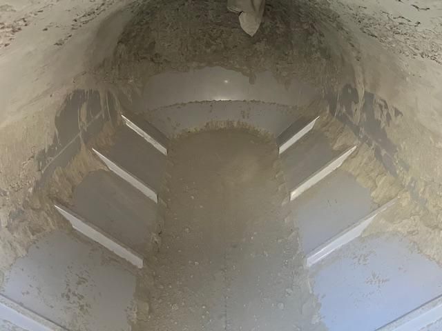 NISSAN DIESEL Quon 2018