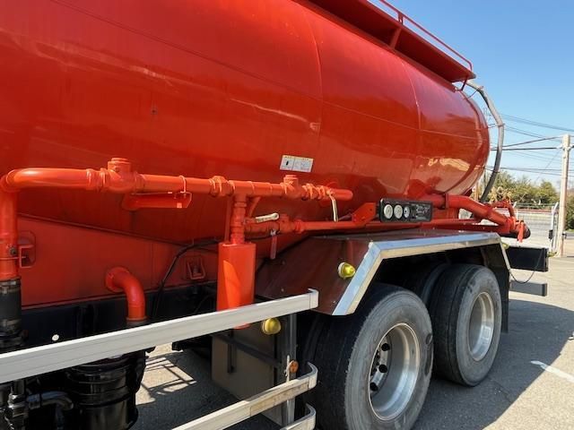 NISSAN DIESEL Quon 2018