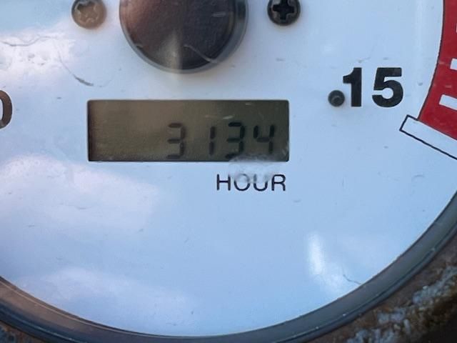 NISSAN DIESEL Quon 2018