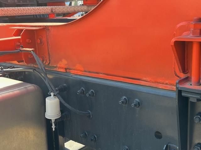 NISSAN DIESEL Quon 2018