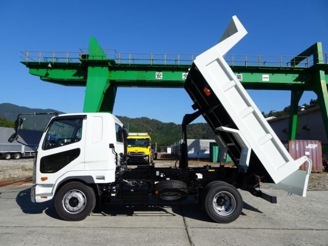 MITSUBISHI FUSOU FIGHTER 2023